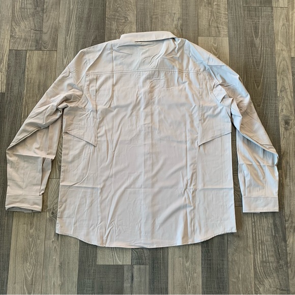 NWT Outdoor Ventures Long Sleeve Hiking Shirts 
UV Protection
Men’s 2XL 
Khaki - Picture 7 of 8